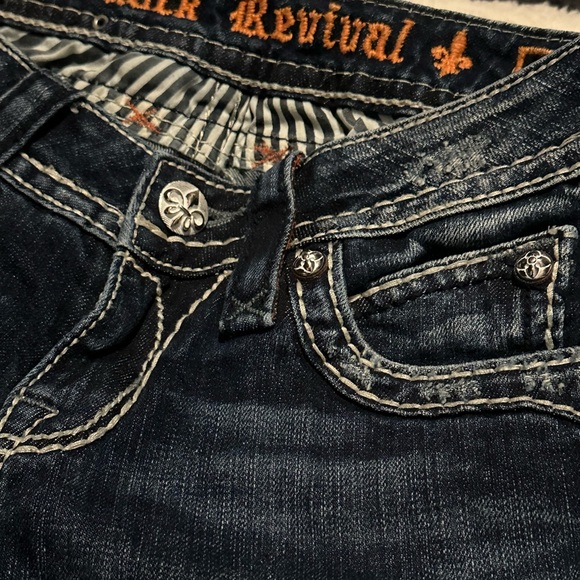 ROCK REVIVAL SIZE 25 CROPPED CAPRI JEANS - Picture 4 of 11